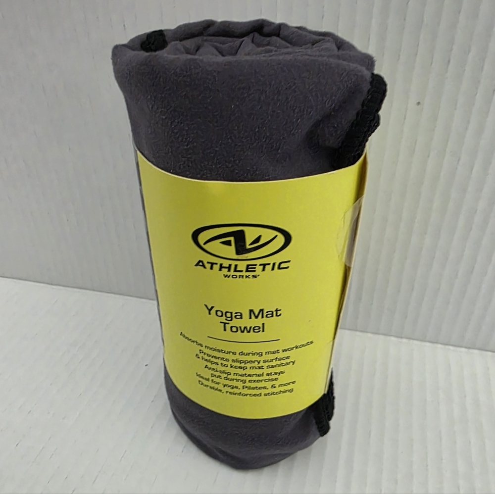 NWT Athletic Works Gray Yoga Mat Towel - Picture 3 of 12